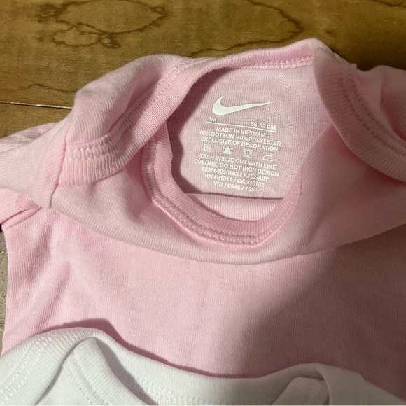 Nike Baby Girl 3-Piece Set | Pink & White Bodysuits + Jogger Pants | 3M - Picture 2 of 5